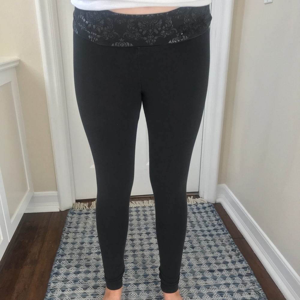 PINK black yoga foldover leggings